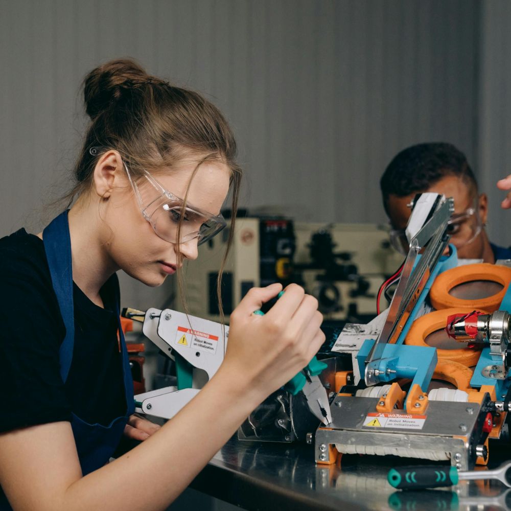 Práca Technický pracovník, poradenstvo pre pracovné ponuky Technický pracovník